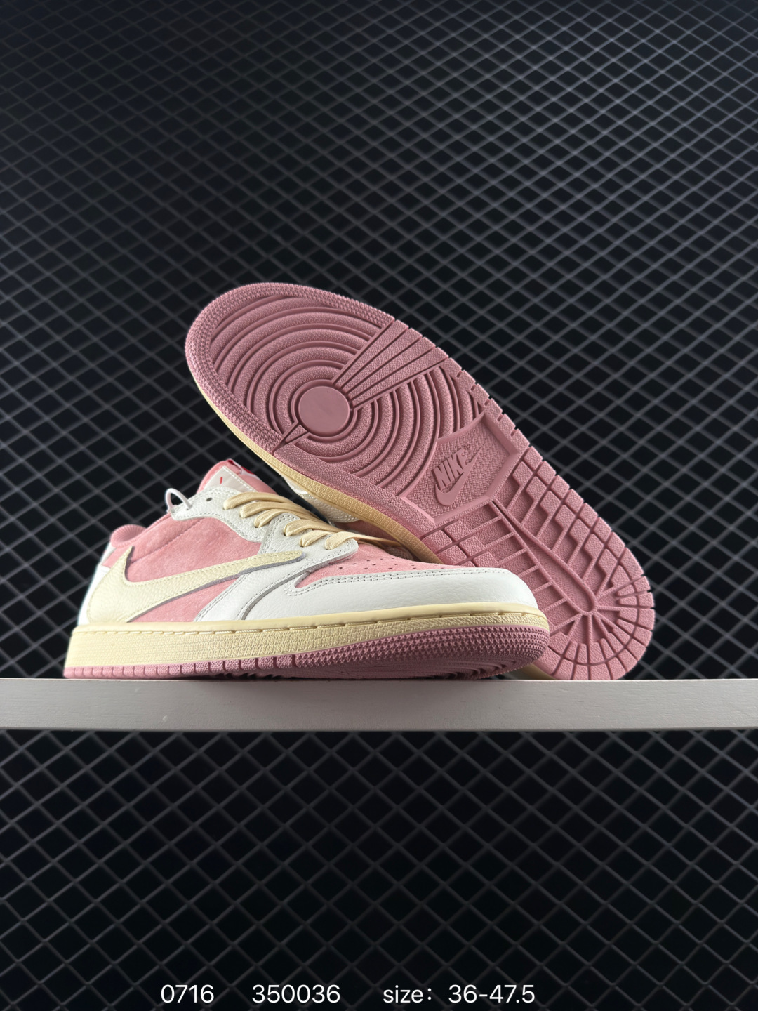 Travis Scott x Air Jordan 1 ” Reverse Mocha “